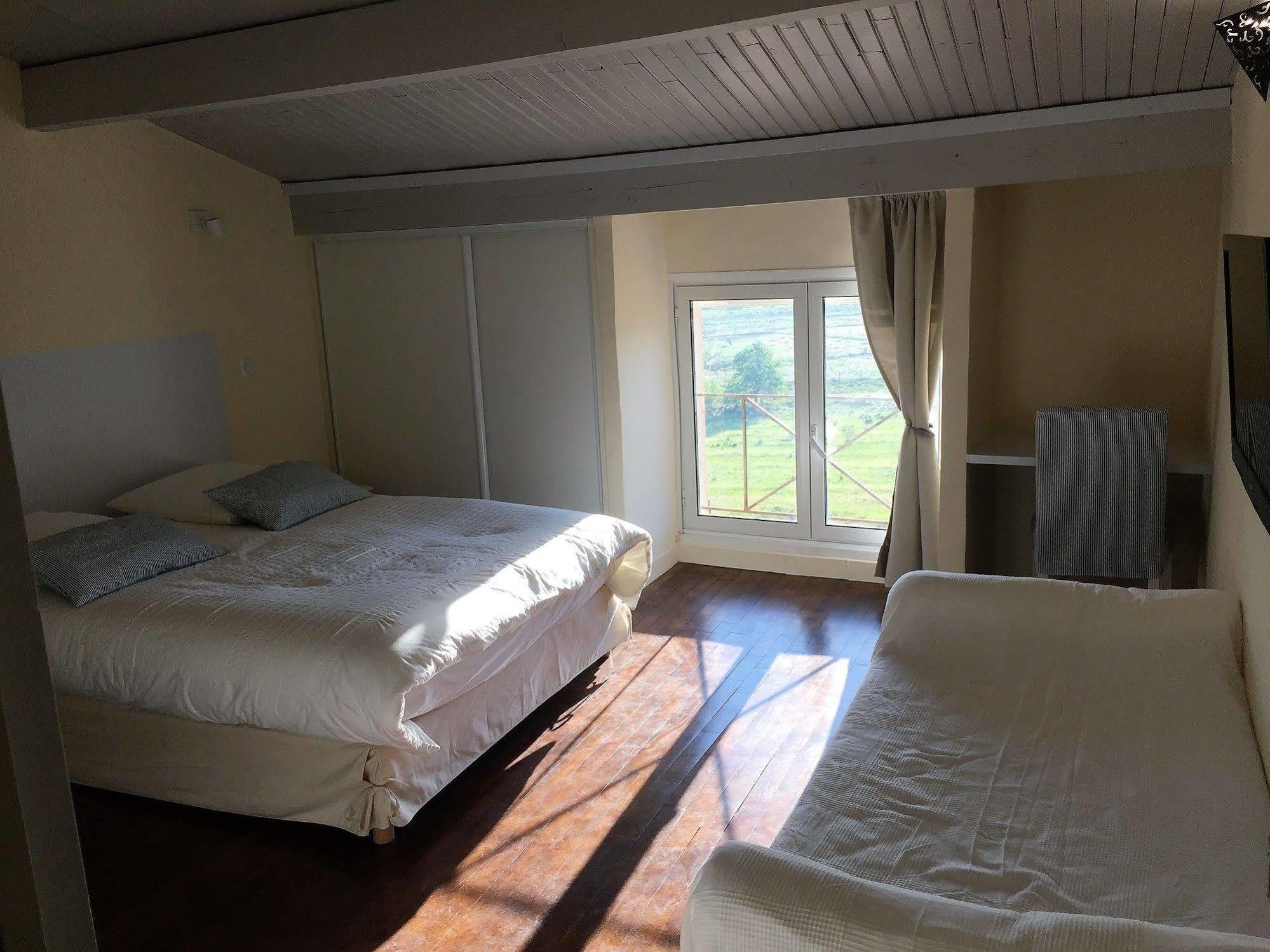 Domaine De La Pomme Hotell Trets Eksteriør bilde